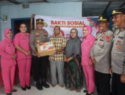 Polres Wakatobi Salurkan Paket Sembako dalam Rangka Hari Bhayangkara ke-79