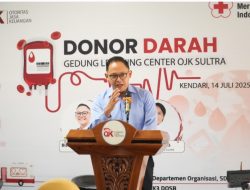 *”OJK Sultra Gelar Donor Darah untuk Meningkatkan Ketersediaan Darah dan Menunjukkan Kepedulian Sosial”*