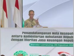 *OJK dan Kementerian Kehutanan RI Tandatangani Nota Kesepahaman untuk Kerja Sama Strategis*
